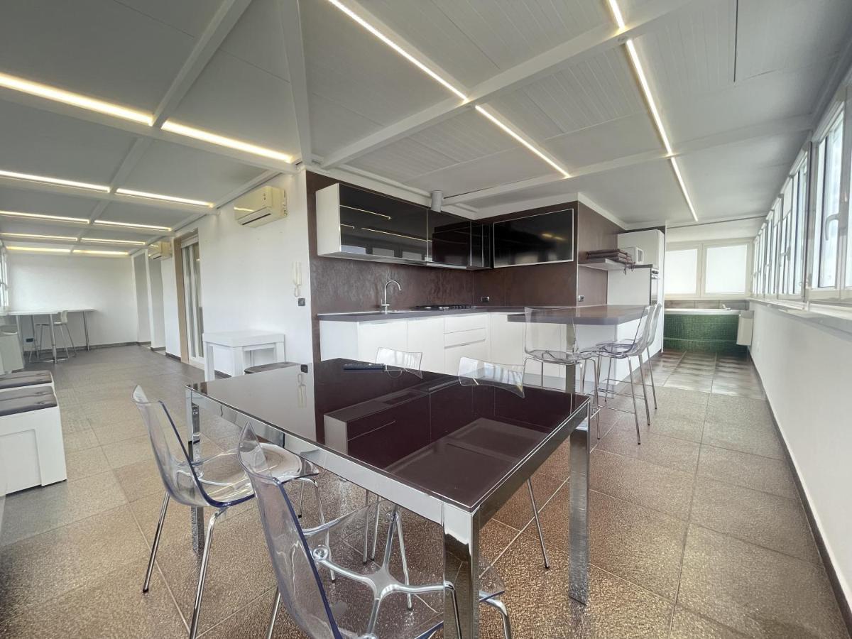 Cconforthotels Appartamento Skyline 巴里 外观 照片